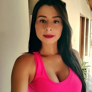 Kyra_hott naked before webcam in live porn chat
