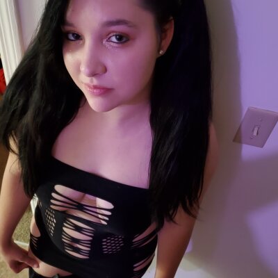 ladykaraofficial naked stripping on cam for live sex video chat