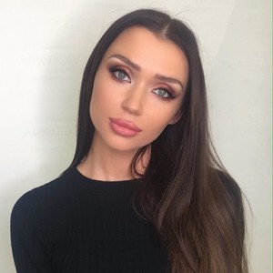 Lana_Love naked before webcam in live porn chat