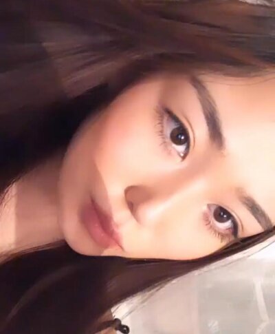 lee_rini naked stripping on cam for live sex video chat