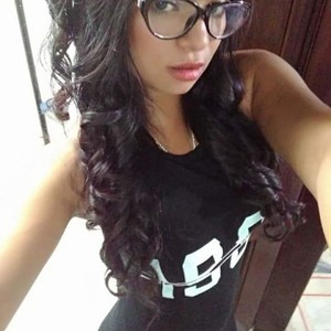 Lena_jones31 naked before webcam in live porn chat