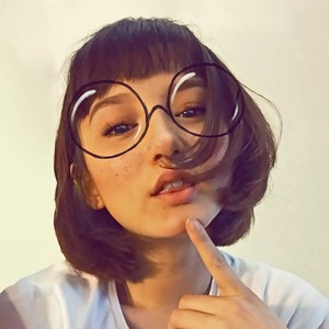 Littlewetgirl naked before webcam in live porn chat