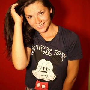 Lorett_ naked before webcam in live porn chat
