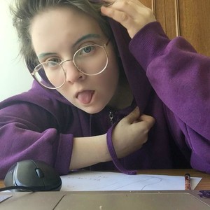 Lovely_Lizard naked before webcam in live porn chat