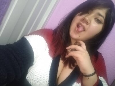 luna_sw1 naked stripping on cam for live sex video chat