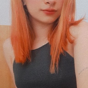 Lunnaaaaa naked before webcam in live porn chat