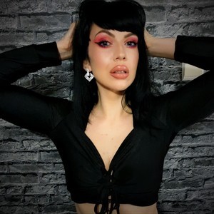 LUXURYMISTRES naked before webcam in live porn chat