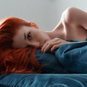 Make_a_wish naked before webcam in live porn chat