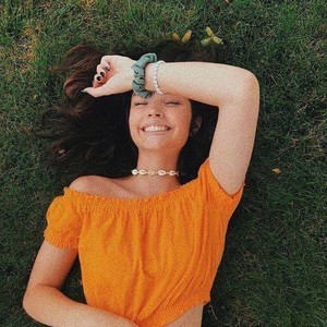 MarceaHentry naked before webcam in live porn chat