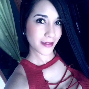Martina_chery naked before webcam in live porn chat