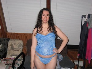 Mature_Angel naked before webcam in live porn chat