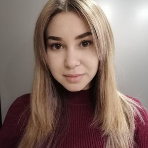 MeganSherry naked before webcam in live porn chat