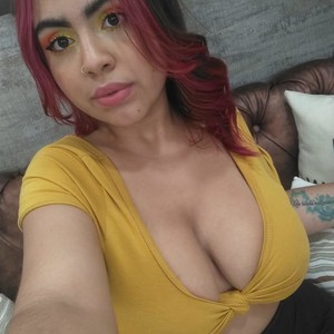Melody_Dan naked before webcam in live porn chat