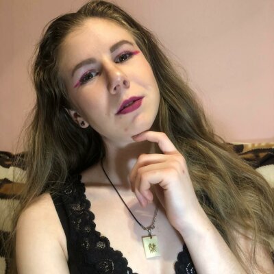 Mikki_chase naked stripping on cam for live sex video chat