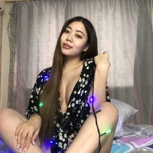 Min_Love naked before webcam in live porn chat