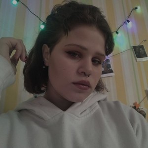 Mirai_ker naked before webcam in live porn chat