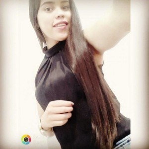 MissAgatha66 naked before webcam in live porn chat
