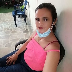 Mom_latin naked before webcam in live porn chat