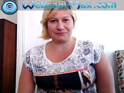 morkovka12 naked stripping on cam for live sex video chat