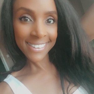 Ms_WetnWild naked before webcam in live porn chat