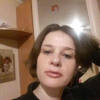 MsArrysi naked stripping on cam for live sex video chat