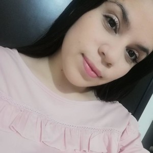 Nahomi_ross naked before webcam in live porn chat