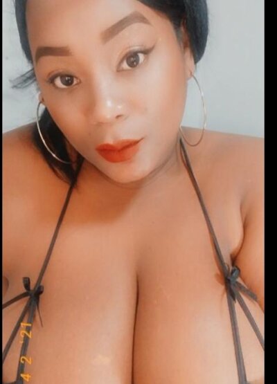 nena_hot_ naked stripping on cam for live sex video chat