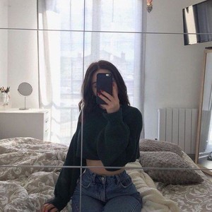 Neonhigh naked before webcam in live porn chat