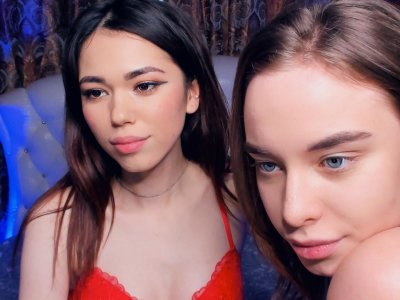 NinaNapoles naked stripping on cam for live sex video chat