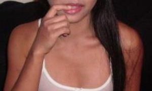 OrientalPearl naked before webcam in live porn chat