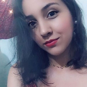 Pia7_ naked before webcam in live porn chat