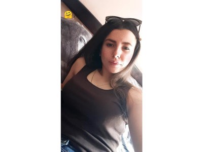 pinkbreeze naked stripping on cam for live sex video chat