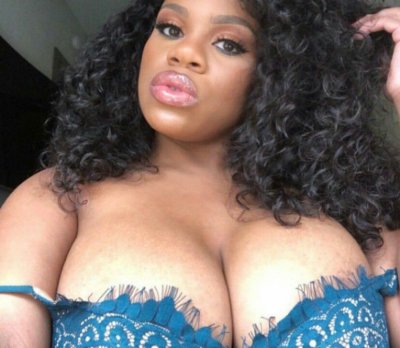 prettyBOOBYBAE naked stripping on cam for live sex video chat