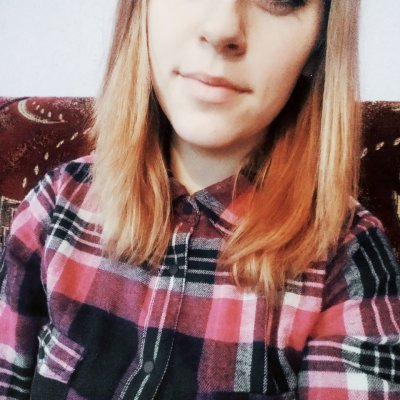 RianaMoor naked stripping on cam for live sex video chat