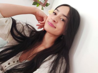 salome_sweet11 naked stripping on cam for live sex video chat