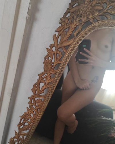 sexy_skinny_couple naked stripping on cam for live sex video chat