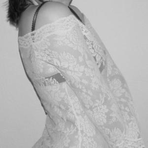 Sosweetbaby naked before webcam in live porn chat