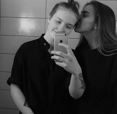 _Sweet__Dream_ naked stripping on cam for live sex video chat