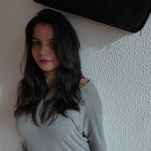 Tiny_Caroline naked before webcam in live porn chat