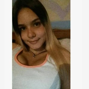 valenthinaa naked before webcam in live porn chat