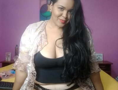 Veronica_Rotten naked stripping on cam for live sex video chat
