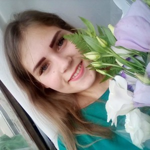 VinnaSky naked before webcam in live porn chat
