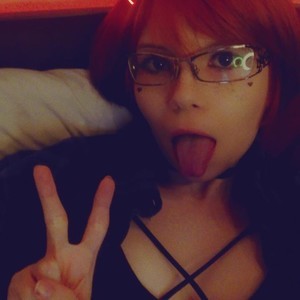 Yumikawwaii naked before webcam in live porn chat
