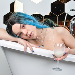 Yuno_Gasaiii naked before webcam in live porn chat