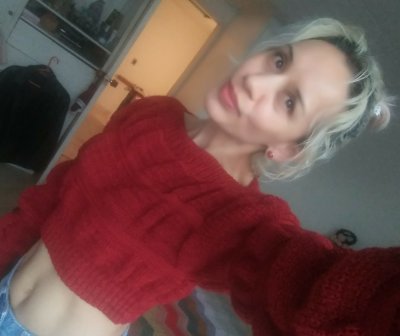 zoe_lifee30 naked stripping on cam for live sex video chat