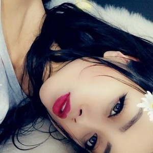 AngelicRossy naked before webcam in live porn chat