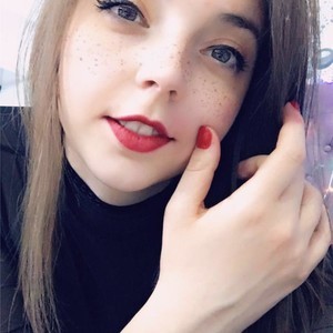 DarlyAmoure naked before webcam in live porn chat