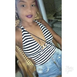 DAYIMYE21 naked before webcam in live porn chat