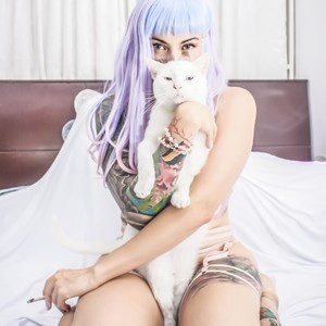 demii_kat naked before webcam in live porn chat