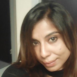 Indiandipika9 naked before webcam in live porn chat